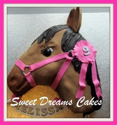 http://i1234.photobucket.com/albums/ff407/sweetdreamscakes1/paard3d.jpg