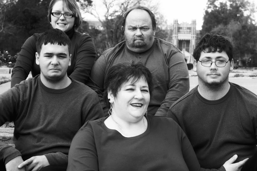 IMAGE: http://i1234.photobucket.com/albums/ff408/photoman231/_MG_8450BW2.jpg