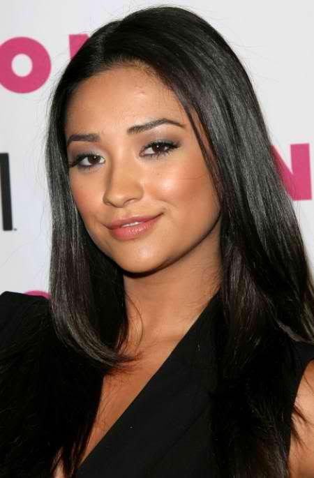 shay mitchell hairstyles. Shay Mitchell, who plays Emily