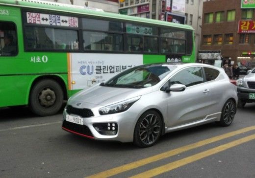 kia-pro-ceed-gt-3-520x364_zps8ade99d5.jpg