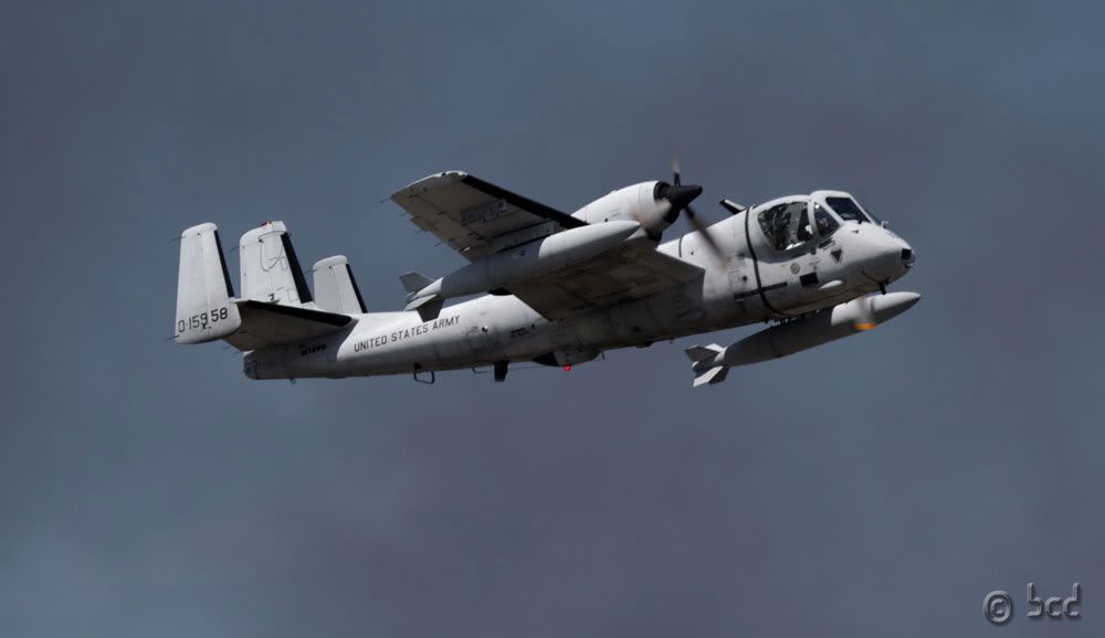 IMAGE: http://i1234.photobucket.com/albums/ff419/radio_engineer/OV-1D%20Mohawk/OV-1D_8c.jpg